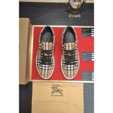 Burberry Sneakers